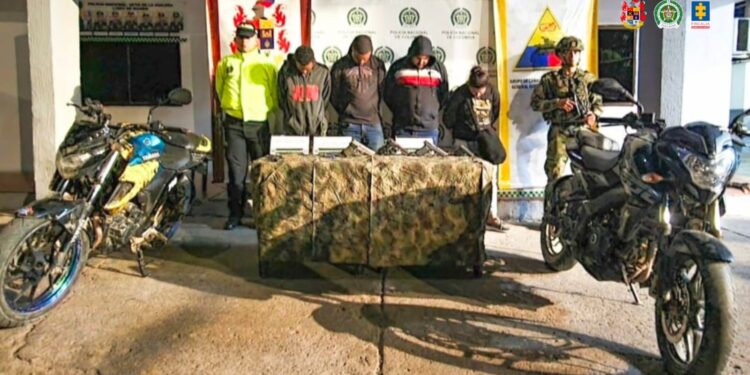 Judicializan a cuatro personas por presunto porte de armas y otros delitos  