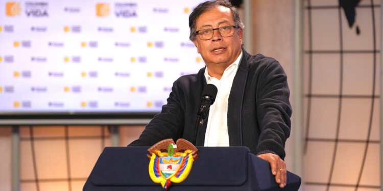 Presidente Petro explica su propuesta de una Asamblea Constituyente en caso de que el Congreso no apruebe las reformas