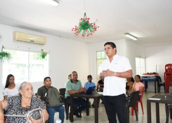 Alcalde Vicente Berardinelli presidió encuentro con población en situación de discapacidad