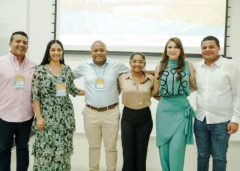 La Gestora de Riohacha, Claudia Mendoza, le apuesta a la transformación social del Distrito