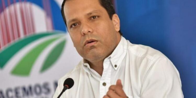 Exgobernador del Cesar condenado a más de 21 años de prisión por irregularidades en contratación del PAE