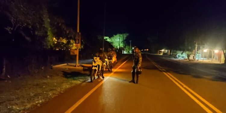 Delincuentes hurtaron elementos de valor y un automóvil en una finca de la zona rural de Albania