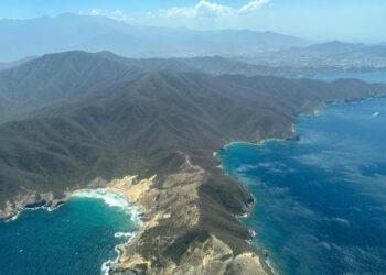 En Santa Marta fortalecen la seguridad de las playas con sobrevuelos en la zona turística