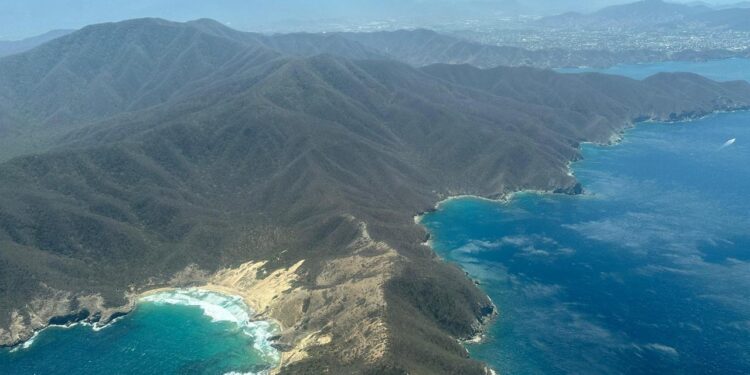 En Santa Marta fortalecen la seguridad de las playas con sobrevuelos en la zona turística