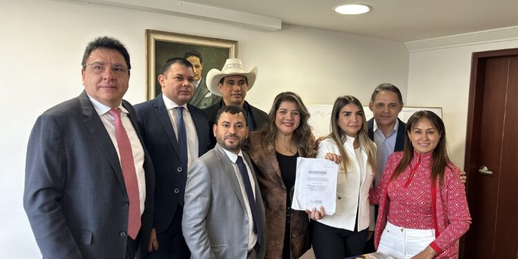 Debate de Reforma a la Salud en el Congreso se retomará después de Semana Santa