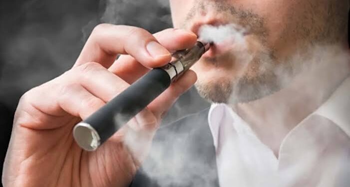 Cámara aprobó la regulación al consumo de cigarrillos electrónicos  y vapeadores en Colombia