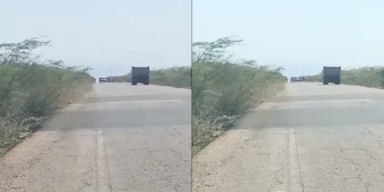 Varios hombres armados continúan atracando en la vía Uribia-Cuatro Vías