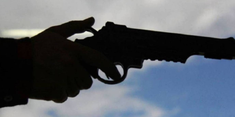 Hermano del concejal Iler Acosta resulta herido por sujetos que intentaban hurtar una moto