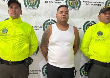 Retienen y notifican a una persona con circular roja de INTERPOL, por el delito de homicidio