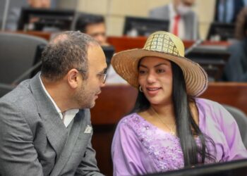 Por qué Alfredo Deluque y no Martha Peralta