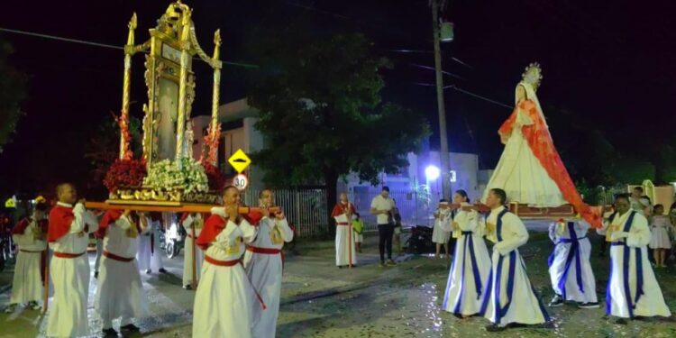 Fonseca se congrega alrededor de la fiesta patronal a Jesús de la Divina Misericordia