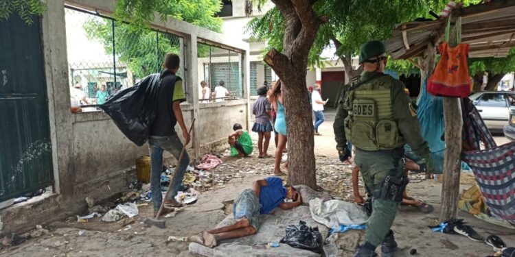 Un habitante de calle muerto y otro herido por un carro fantasma en Maicao