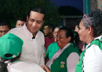 Más de 162 mil personas se beneficiarán con obras de pavimentación en barrios de Maicao