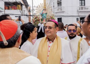 Obispo de Riohacha llama la atención del alcalde sobre deficiente prestación de los servicios públicos