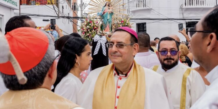 Obispo de Riohacha llama la atención del alcalde sobre deficiente prestación de los servicios públicos