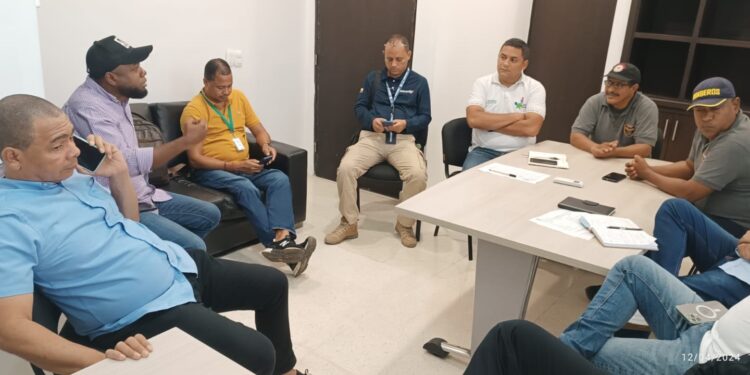 Autoridades del Distrito definen documentos que deben presentar establecimientos nocturnos