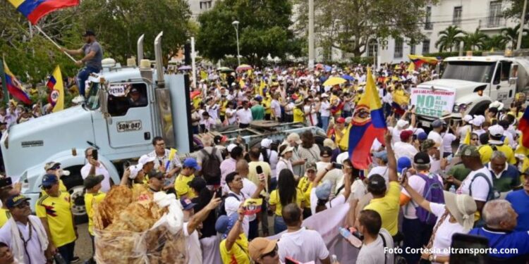 Gremio del transporte de carga exige al Gobierno nacional «cambiar la forma en que toma decisiones»