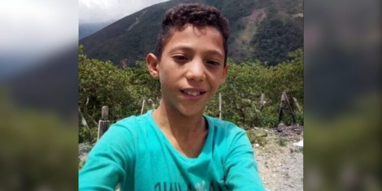 Continúa búsqueda de niño que desapareció tras salir de su casa en  Fonseca
