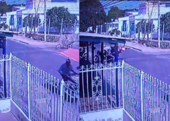 En video quedó registrado el choque de presunto ladrón en el barrio Divino Niño de Riohacha