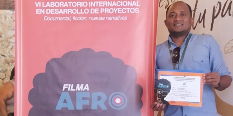 «Sal negra», proyecto audiovisual de Manaure, gana beca y asesoría en filma afro 2024