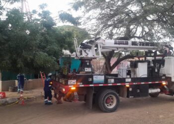 Tras acuerdos entre autoridades, comunidad y Air-e, levantan bloqueo en la vía Maicao – Paraguachón