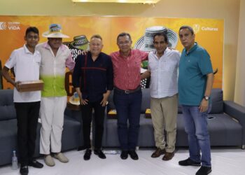 Con el conversatorio ‘La canción vallenata, pasado y presente’, inició el Festival Francisco el Hombre