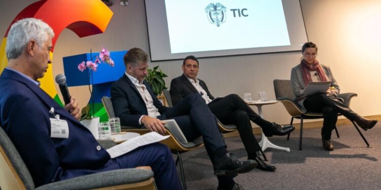 MinTIC y Google anuncian 10.000 becas para el desarrollo de habilidades digitales y empleabilidad