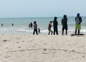 Denuncian práctica de pesca indiscriminada en playas de Riohacha