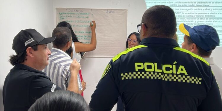 Dirección de riesgo departamental refuerza medidas para enfrentar temporada de huracanes