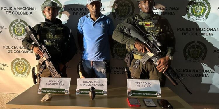 En Rio Ancho, fue capturada una persona con una granada de fragmentación y 20 cartuchos para fusil calibre 7.62 milímetros.