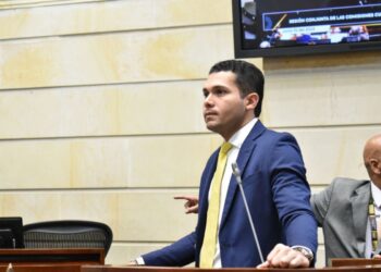 Representante Juan Loreto Gómez defendió ponencia positiva del proyecto de capitalización de Sama