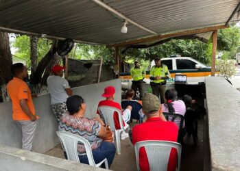 Setra realiza campaña de prevención y seguridad en la vía Riohacha – Dibulla