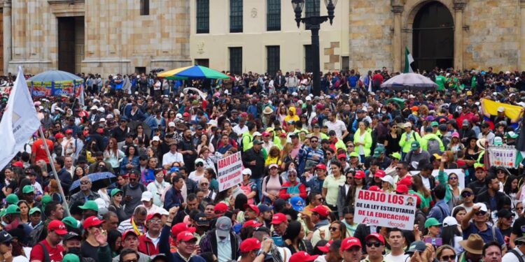 Gremio de maestros aseguran que seguirán las marchas hasta que se hunda la reforma a la educación