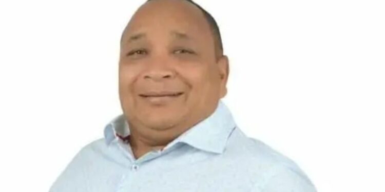 Cantautor Franklin Moya fue víctima de un fleteo millonario en la vía Fonseca – San Juan del Cesar