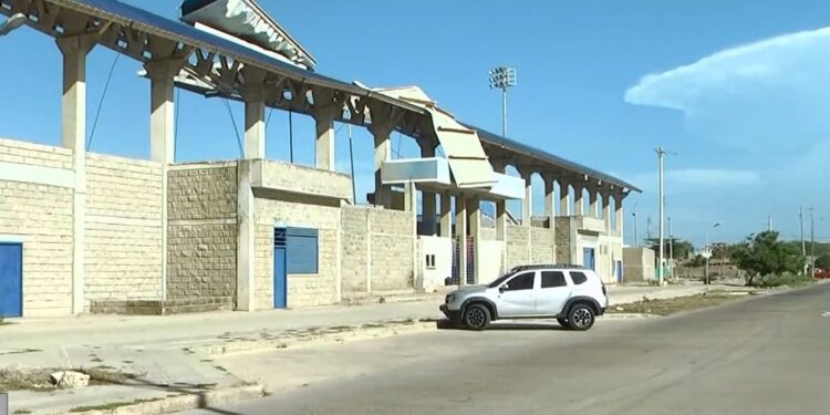 Catorce años después, las obras de remodelación del estadio de fútbol ‘Hernando René Urrea’ no terminan