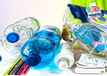 Despedida a los plásticos de un solo uso desde el domingo, ¿qué se permite y qué no?