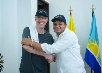 Genaro Redondo firma memorando de entendimiento con empresa energética holandesa