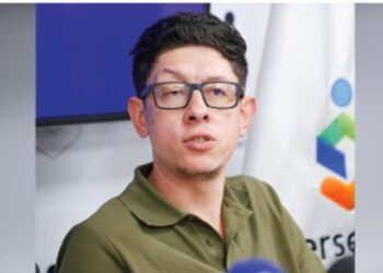 Por desacato, ordenan 10 días de arresto a José Daniel Rojas, nuevo ministro de Educación