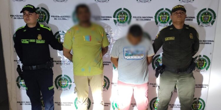 Capturan a dos personas por porte de arma de fuego en Barrancas