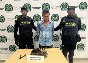 Capturan en flagrancia a un hombre por manipulación ilegal de cableado eléctrico en Riohacha