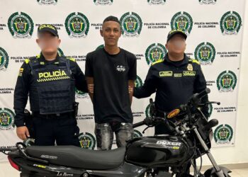 Capturan a una persona que presuntamente hurtaba una motocicleta en Riohacha