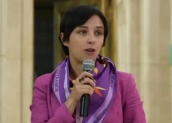 Sale Jhenifer Mojica del Ministerio de Agricultura y Martha Carvajalino asume el cargo