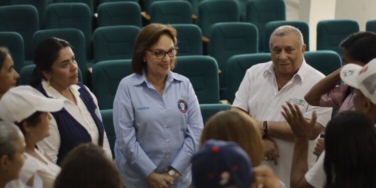 Presidente de la Cámara de Comercio Departamental impulsa desarrollo turístico en Villanueva