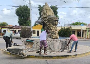 Policia Nacional socializó la semana del escudo, turismo y monumentos en Maicao
