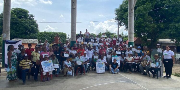 Campesinos y agricultores se certifican en el “Taller de Manejo de Productos para la Protección de Cultivos”