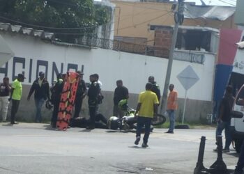 Dos patrulleros de la Policía resultaron  heridos en  accidente de tránsito en Maicao