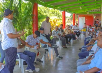 El alcalde Genaro Redondo realizó diálogos sociales para gobernar desde la comunidad
