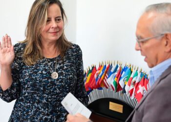 Helga Rivas es la nueva ministra de Vivienda, Ciudad y Territorio de Colombia