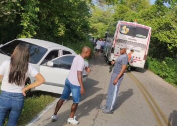 Accidente en la mañana de hoy en la vía San Juan-La Junta.