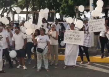 Familiares y amigos exigen justicia por el asesinato del cantautor Jaime Molina